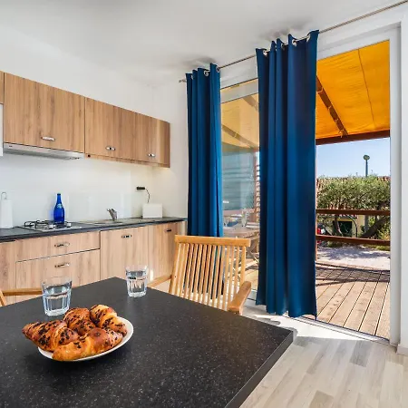 Salve Croatia Mobile Homes In Amadria Park Trogir *