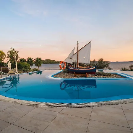 Salve Croatia Mobile Homes In Amadria Park Trogir