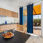 Salve Croatia Mobile Homes In Amadria Park Trogir *