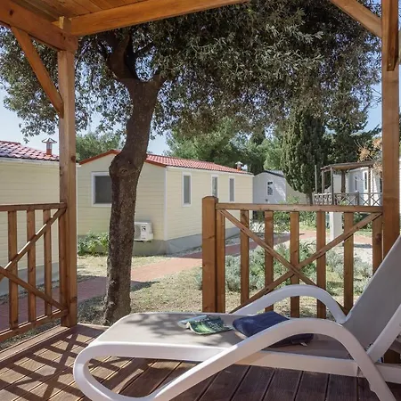 캠프장 Salve Croatia Mobile Homes In Amadria Park Trogir *