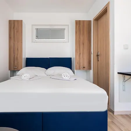 Salve Croatia Mobile Homes In Amadria Park Trogir Kemping *