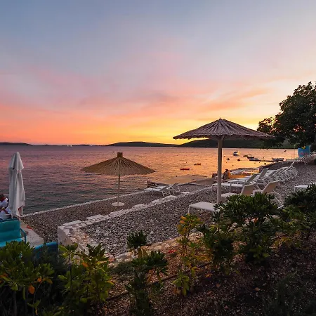 Salve Croatia Mobile Homes In Amadria Park Trogir * Seget Vranjica