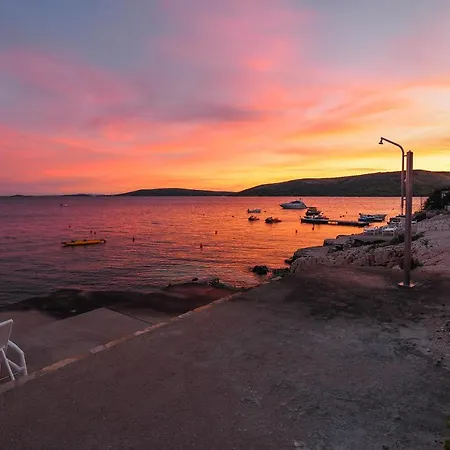 Salve Croatia Mobile Homes In Amadria Park Trogir * Seget Vranjica
