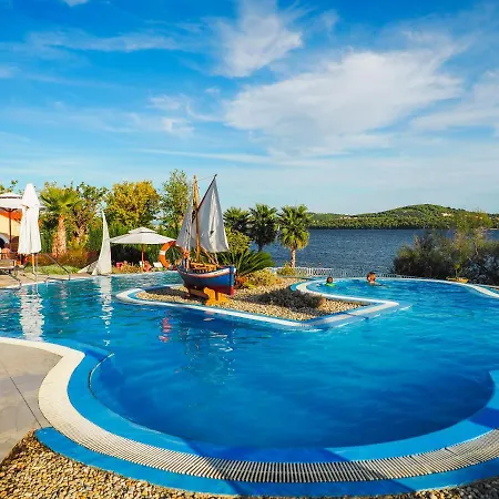 Salve Croatia Mobile Homes In Amadria Park Trogir Campingplatz *